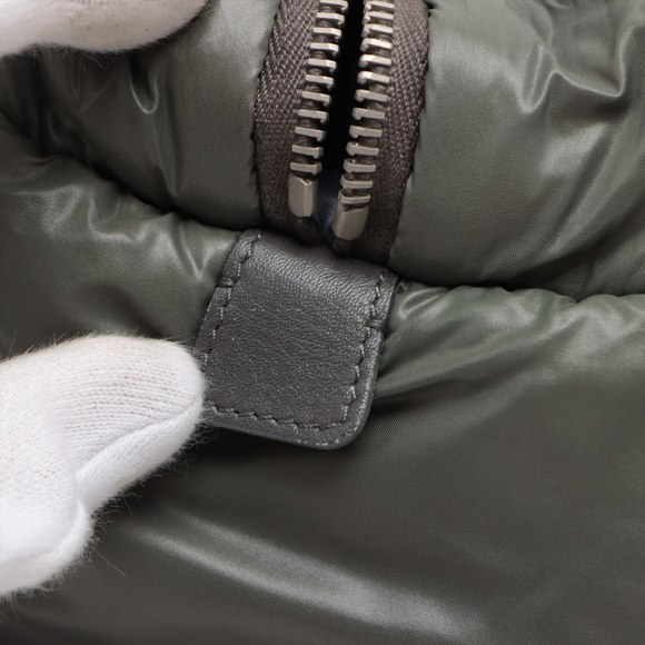 CHANEL Coco Cocoon nylon leather tote bag - Picture 14 of 14